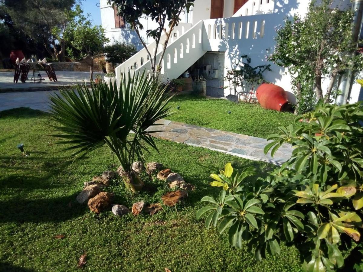 Thea Apartment Aγία Μαρίνα Εξωτερικό φωτογραφία