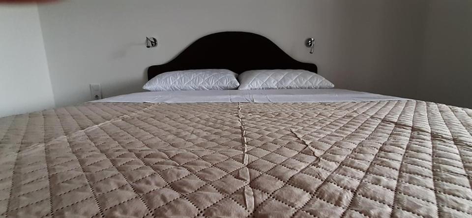 Thea Apartment Aγία Μαρίνα Εξωτερικό φωτογραφία